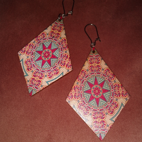 Big Mandala Diamond Shape Earrings Pink Blue Lightweight Wood Steel Wires KATTA - Picture 4 of 6